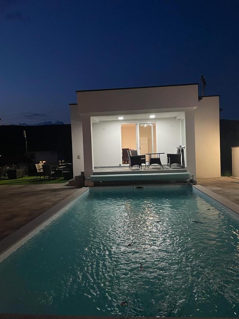 Villa Sami Біхач Екстер'єр фото